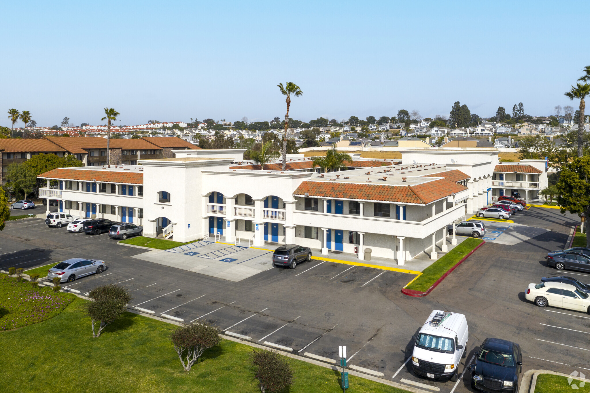 Motel 6 Carlsbad Beach (Carlsbad, CA)